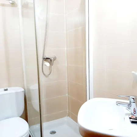 Lucia By Gaiarooms Pensión Salamanca