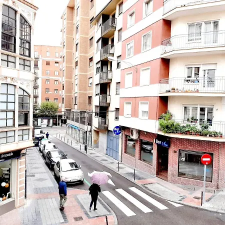 Lucia By Gaiarooms 萨拉曼卡