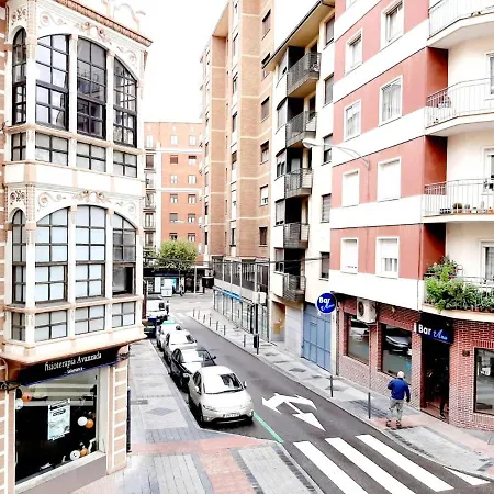 招待所 Lucia By Gaiarooms 3*