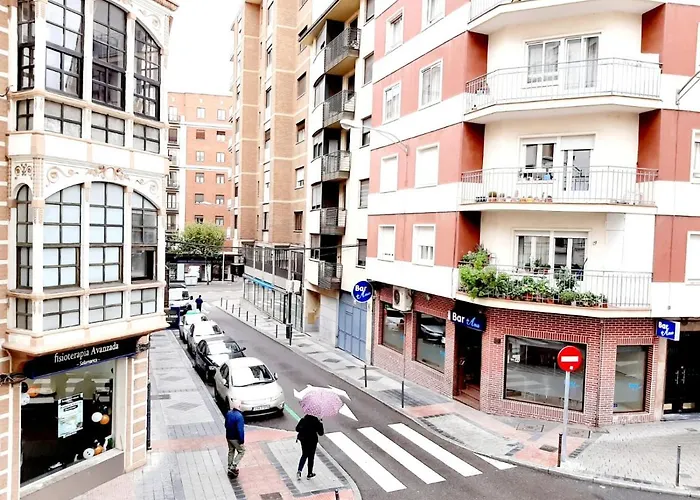 Lucia By Gaiarooms 萨拉曼卡